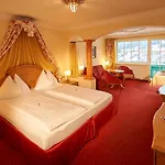 Wohlfuehlresort Und Feriengut Martinerhof Отель