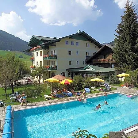 Wohlfuehlresort Und Feriengut Martinerhof 4* Sankt Martin am Tennengebirge