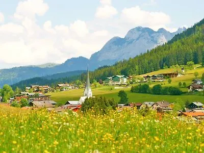Wohlfuehlresort Und Feriengut Martinerhof Sankt Martin am Tennengebirge