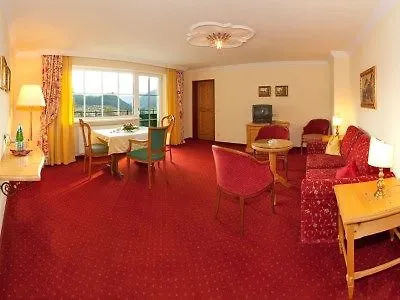 Otel Wohlfuehlresort Und Feriengut Martinerhof 4*