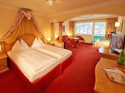 Otel Wohlfuehlresort Und Feriengut Martinerhof 4*