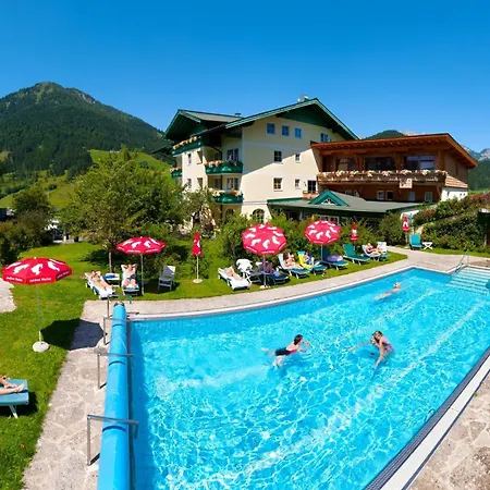 Hotel Wohlfuehlresort Und Feriengut Martinerhof