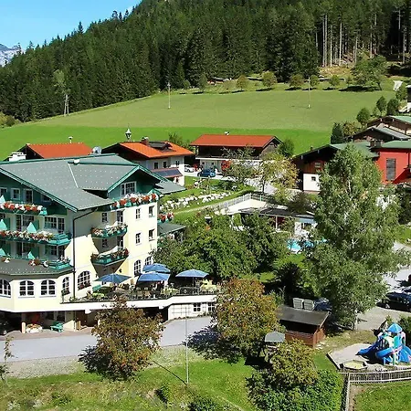 Wohlfuehlresort Und Feriengut Martinerhof Hotel