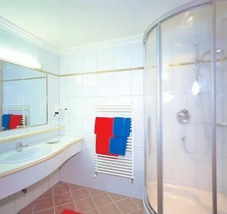 Wohlfuehlresort Und Feriengut Martinerhof Hotel 4*