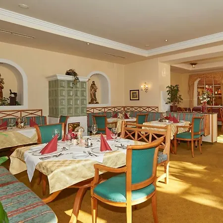 Hotel Wohlfuehlresort Und Feriengut Martinerhof 4*