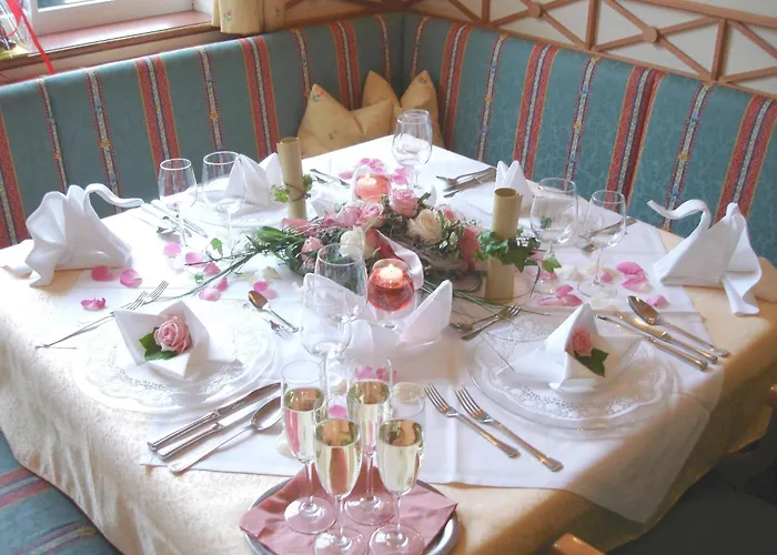 Hotel Wohlfuehlresort Und Feriengut Martinerhof Sankt Martin am Tennengebirge