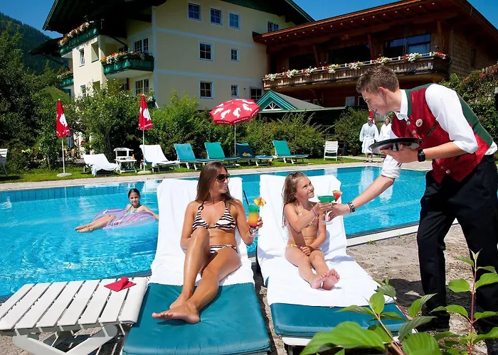 Wohlfuehlresort Und Feriengut Martinerhof 4*