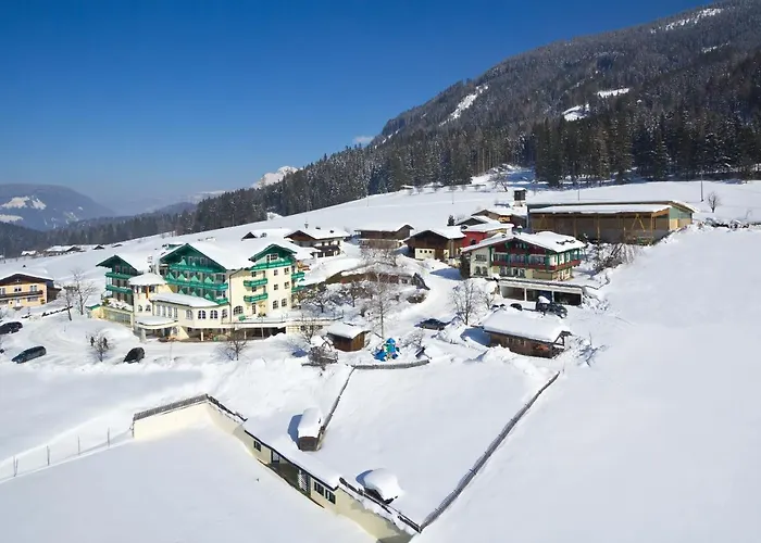 Hotel Wohlfuehlresort Und Feriengut Martinerhof 4*