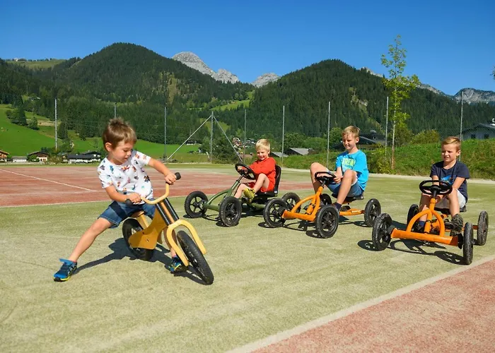 酒店 Wohlfuehlresort Und Feriengut Martinerhof 4*